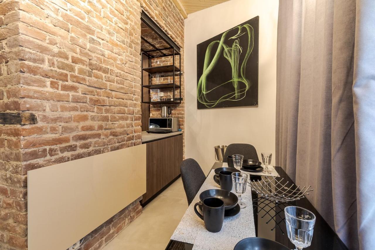 Lesi Apartment With Terrace Lviv Dış mekan fotoğraf